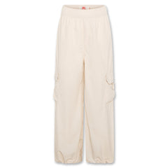 The Tillian Pants from AO76. Parachute pants with side pockets - so light and cool, for leisure and school.