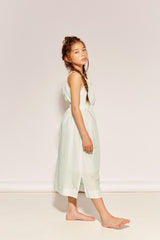 In Simple English Dress