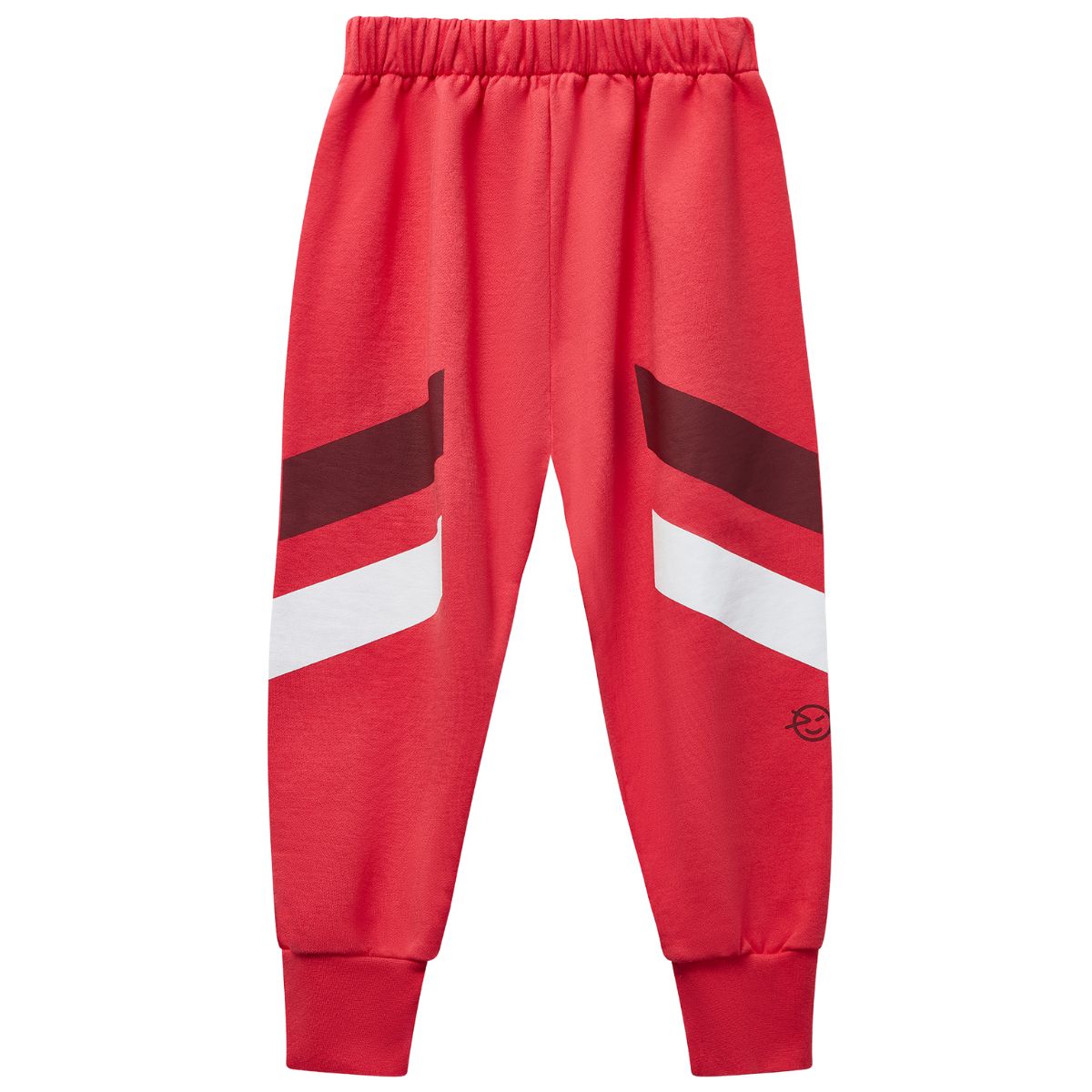 The Keel Pant from Wynken. Designed with a relaxed, roomy fit, these jersey sweatpants are perfect for active days.