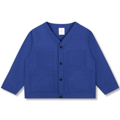 Morning Jacket from Wynken in blue with snap button front, V-neckline, and four patch pockets